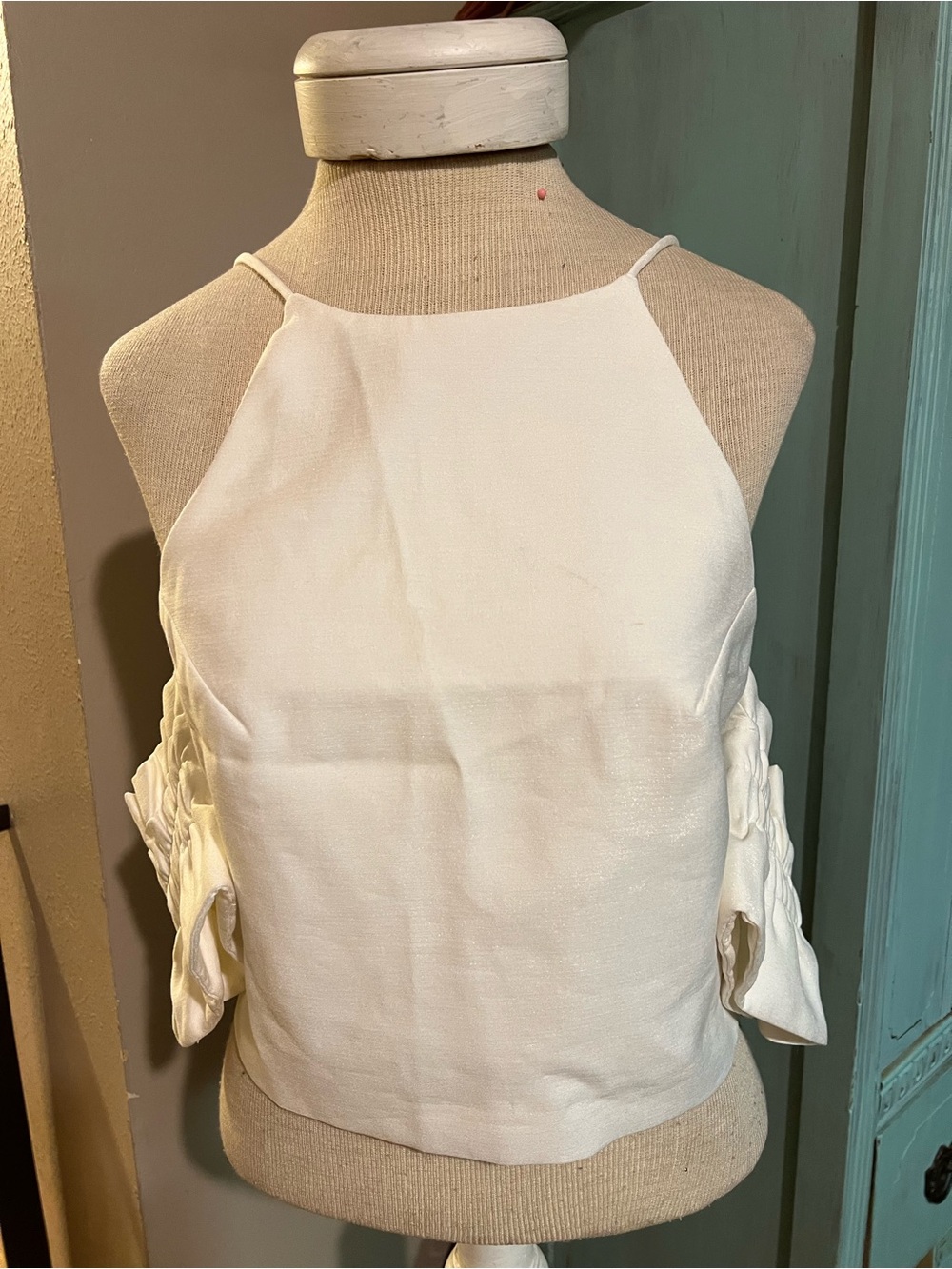 C/MEO Collective Cold Shoulder Coastal Office Siren  Halter Shirt Medium M Ivory